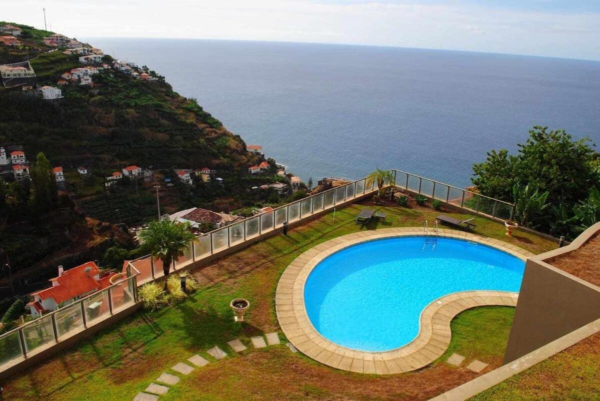 Plaza Bay Luxury Apartment With Swimming Pool Кальета Экстерьер фото